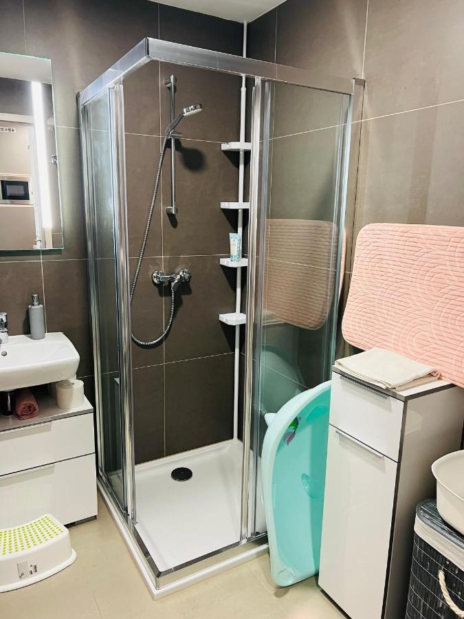Medences Panoramas Balatom Apartman Siófok Kültér fotó